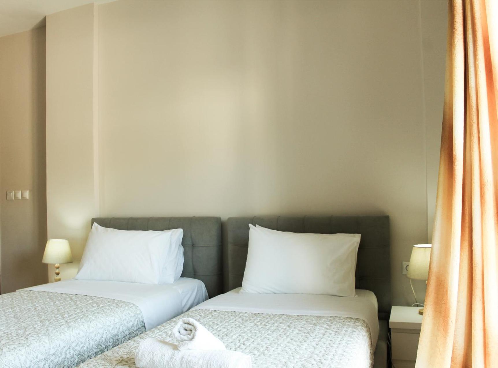 Fasho Home Sarande Bagian luar foto